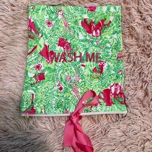 Lilly Pulitzer Wash Me/Wear Me Bag